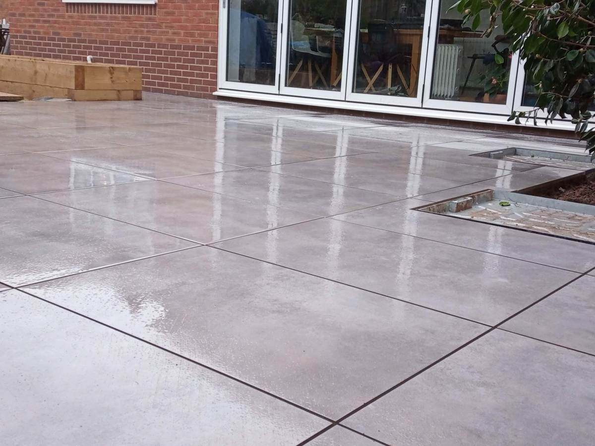 Garden Landscaping in&nbsp;Binley